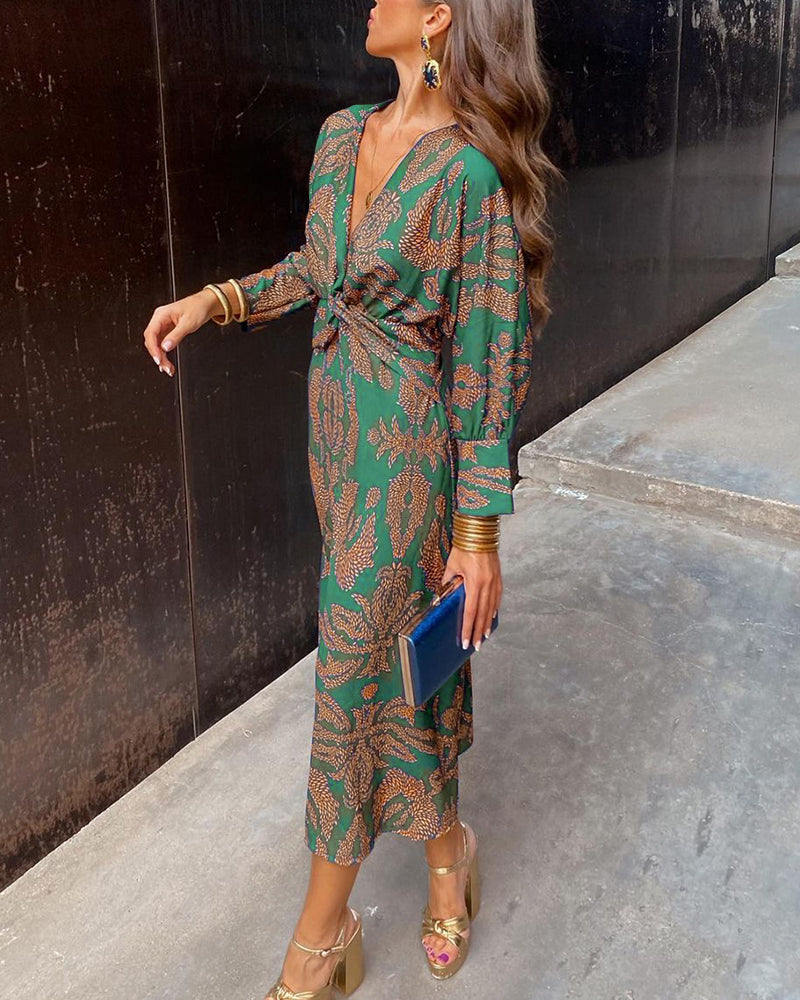 Elegant Women's Dress - Sustainable, All-Season Luxury Design with Breathable Fabric
