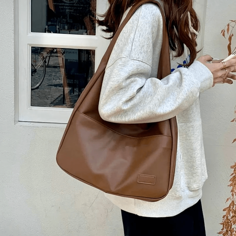 Amity Große Schultertasche