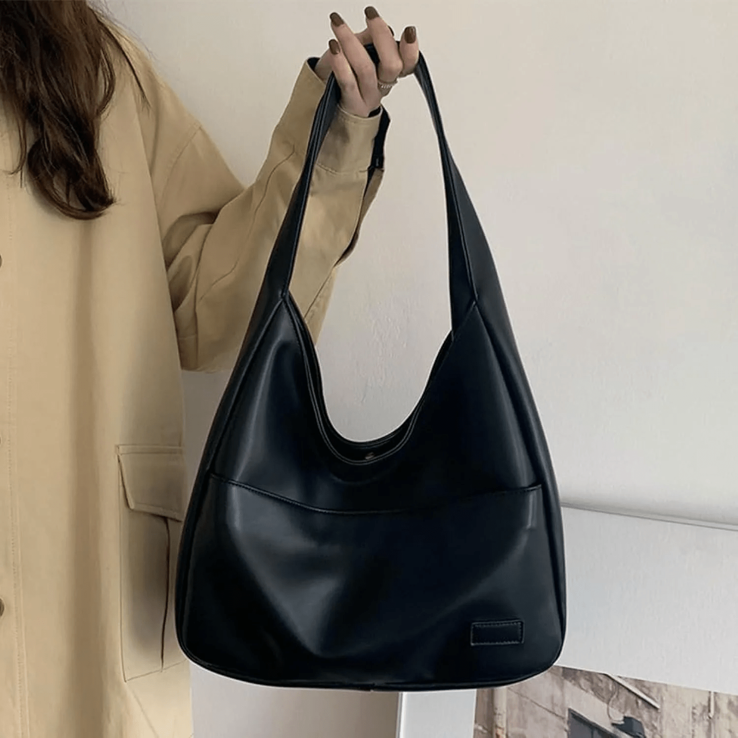 Amity Große Schultertasche